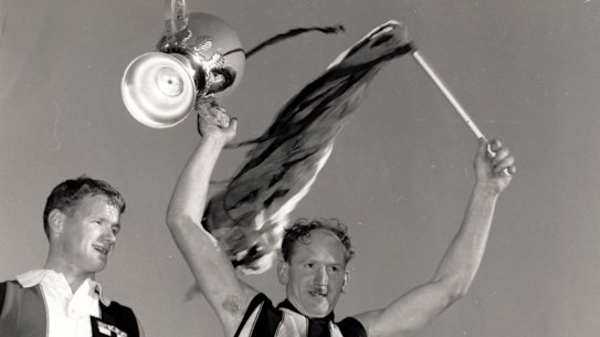 St Kilda Saints hero Kevin Cowboy Neale dead at 78