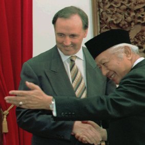 Paul Keating and Suharto in 1996.