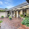 10-11 Timbertop Court, Frankston North VIC 3200

