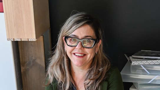 Lissanne Oliver has been a professional organiser for more than 20 years, helping clients let go of their clutter.