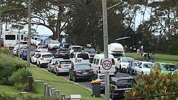 Traffic bedlam in Hyams Beach in December 2017. 