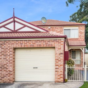 A three-bedroom duplex in Mount Druitt recently sold for close to the suburb’s median house price of $615,000.