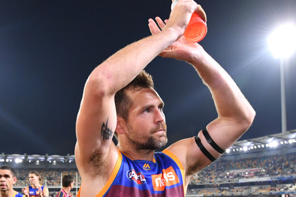 Luke Hodge leaves the field for the last time as an AFL player.