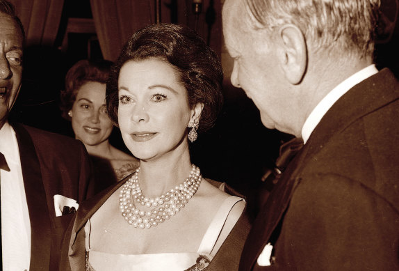 Vivien Leigh attends Gone With The Wind at the St James Theatre in Sydney on 27 September 1961. She was in Australia on tour with Britain’s Old Vic company.