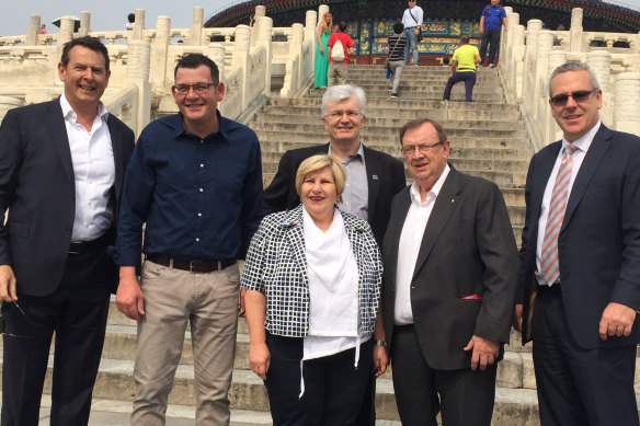 In 2015 Andrews visited Beijing’s Temple of Heaven with Australian business and education leaders and diplomats.