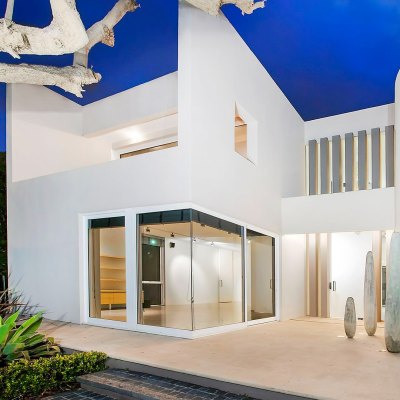 Trophy home owner Lola Li Wang quietly sells $30 million Vaucluse home