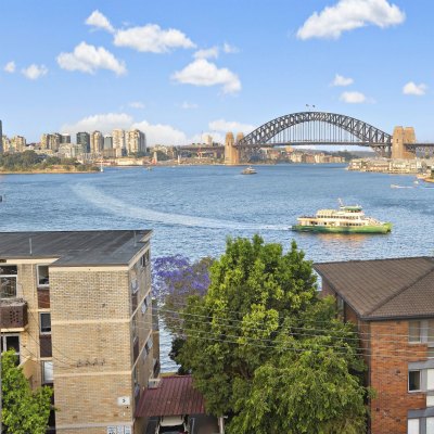 Investors reap $6.7m selling Balmain East townhouse with Harbour Bridge views