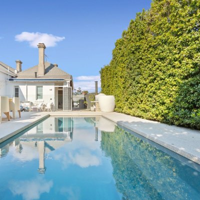Where houses with swimming pools are selling for under $1.5m