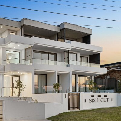 Western Sydney couple making a sea-change buy Taren Point townhouse for $3.48 million