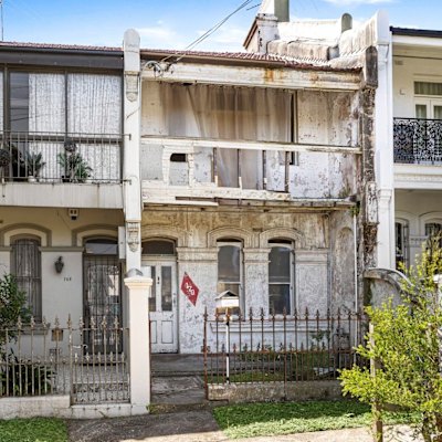 Developer beats five others to $2.72m ‘uninhabitable’ Bondi Junction terrace