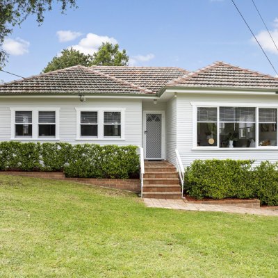 Flipping heck! This house sold for $500,000 more in three months