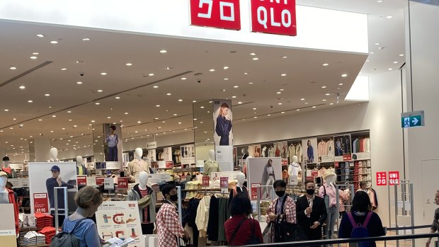 Overseas retailers boom as local groups struggle in lockdowns