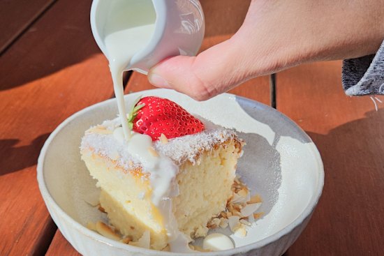 Coconut cake at Pico in Curly.
