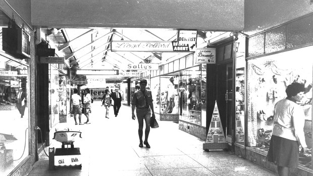 Manuka's shopping strips during the 1980s.