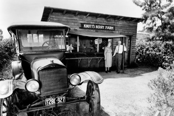 The Knott’s original berry stand in the 1920s.