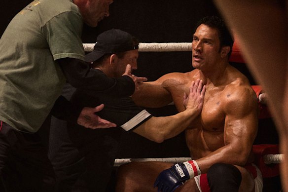 Dwayne Johnson in The Smashing Machine.