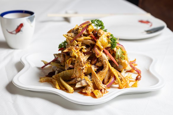 Spiced shredded chicken.
