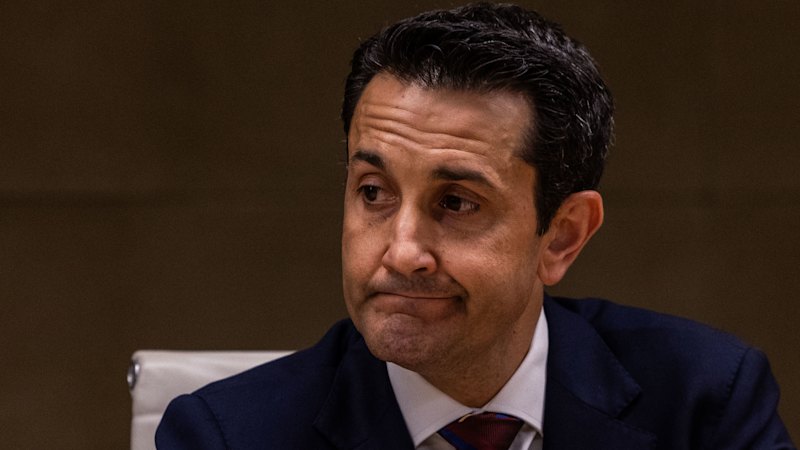 Crisafulli blames Labor for debt woes, but experts say otherwise