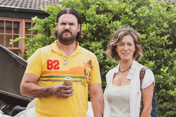 Ben Mingay plays Sammy’s meathead brother Jim, while Kerry Armstrong is her recovering alcoholic mother Jean.
