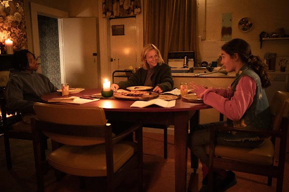 Stella (Marta Dusseldorp) and her teenage children Otis (Imi Mbedla, left) and Iris (Ava Caryofyllis) have settled into their new life in season two of Bay of Fires.