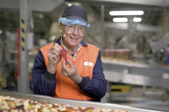Dr Karl’s How Things Work: Dr Karl goes behind the scenes at Allens.