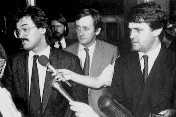 Malcolm Turnbull with (from left) writer Paul Greengrass, publisher Sandy Grant (obscured) and solicitor David Hooper at the Spycatcher trial. 