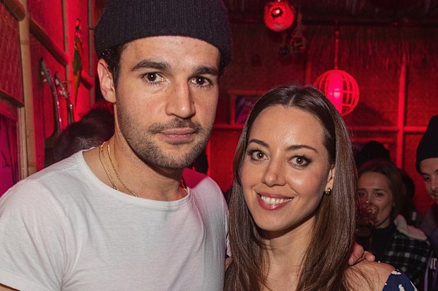 PARK CITY, UT - JANUARY 24:  Christopher Abbott and Aubrey Plaza attend the "Black Bear" Premiere party at the Audible Speakeasy on January 24, 2020 in Park City, Utah.  (Photo by Mat Hayward/Getty Images for Audible)