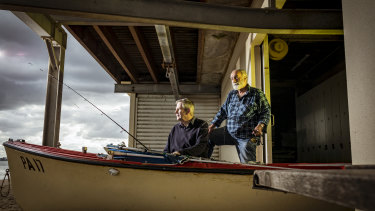 Return Of The Weekend In Victoria As Fishing Hunting And Golfing