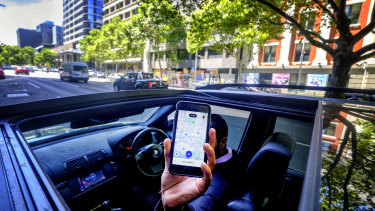 Uber Drivers Complain They Are Forced To Break The Law To Do Their Job