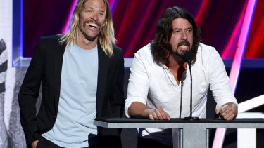 Taylor Hawkins and Foo Fighters frontman Dave Grohl. 
