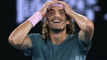 Australian Open 2019: Roger Federer beaten by Stefanos Tsitsipas in upset result