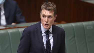 Labor says it will push for the Parliament’s privileges committee to investigate whether Christian Porter correctly declared the anonymous donations he received for legal fees in his defamation case against the ABC.