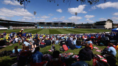 Tasmania expects Test crowd record despite COVID-19 restrictions