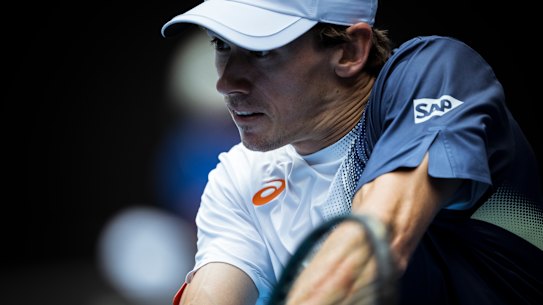 Alex de Minaur cruised to victory against Tristan Boyer.