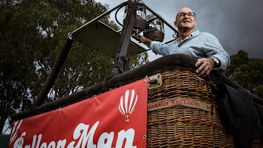 Balloon Man chief pilot Chris Shorten said a voucher scheme to drum up Melbourne tourism was sorely needed. 