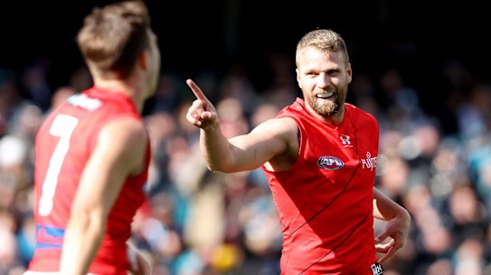 Jake Stringer is one of 22 Essendon players without a contract beyond 2024.