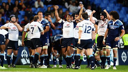 AUCKLAND, NEW ZEALAND - MARCH 27:  Sekope Kepu of the Waratahs celebrates with his team after winning the round seven Super 14 match between the Blues and the Waratahs at Eden Park on March 27, 2009 in Auckland, New Zealand.  (Photo by Sandra Mu/Getty Images) AUCKLAND, NEW ZEALAND - MARCH 27: Sekope Kepu of the Waratahs celebrates with his team after winning the round seven Super 14 match between the Blues and the Waratahs at Eden Park on March 27, 2009 in Auckland, New Zealand. (Photo by Sandra Mu/Getty Images)
