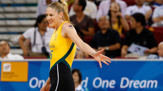 Australian basketball icon Lauren Jackson is making her way back onto the court. 