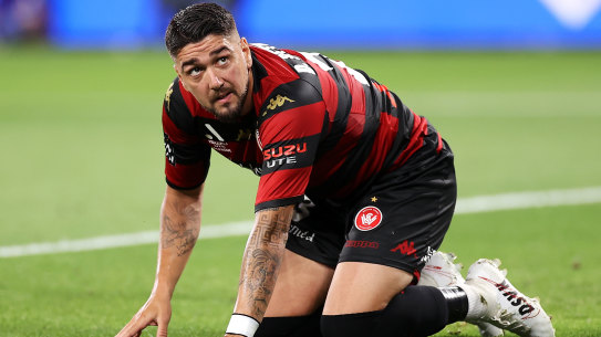 Dimitri Petratos and the Wanderers are flattering to deceive under Carl Robinson.