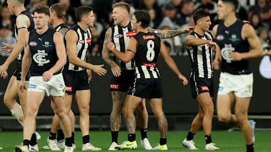Neither Jordan De Goey or Lachie Schultz will play for Collingwood on Friday.