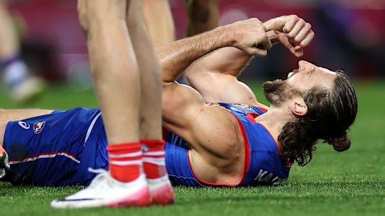 Marcus Bontempelli of the Bulldogs celebrates a goal.