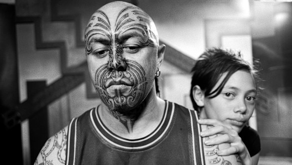 Serena Stevenson, Turumakina Duley and Ashley Duley, 2004, digital print, courtesy of the artist, detail.