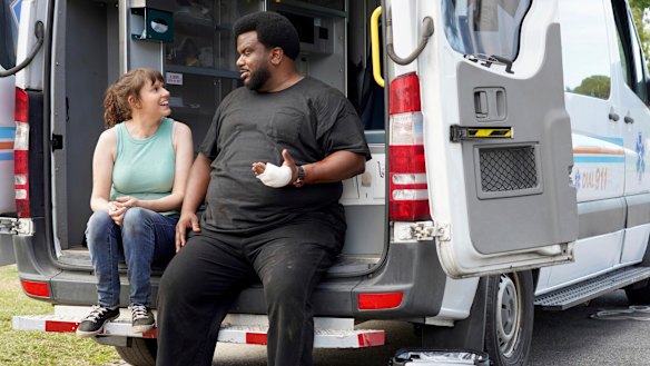 Claudia O’Doherty and Craig Robinson in Killing It