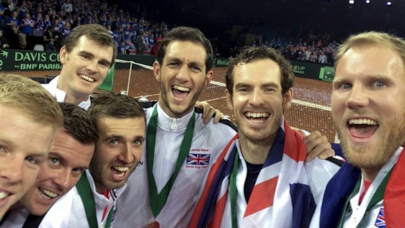 Andy Murray and the Great Britain team in 2015.