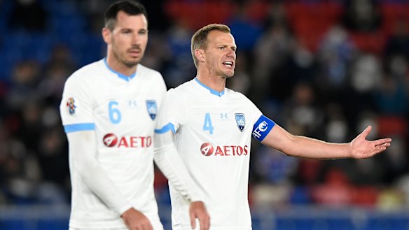 Ryan McGowan and Alex Wilkinson endured a torrid night against Yokohama F.Marinos.