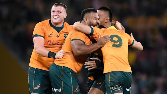 The Wallabies snatched victory after the final siren at Suncorp Stadium.