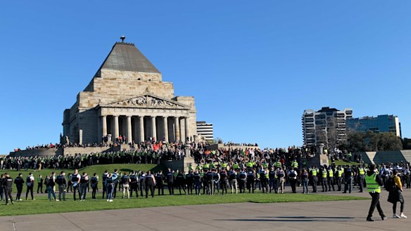 Police at the Shrine of Remembrance. 