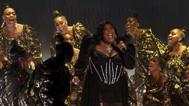 Lizzo performs a medley at the 65th annual Grammy Awards.