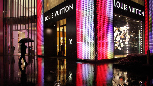 Luxury brands are still succeeding in China. 