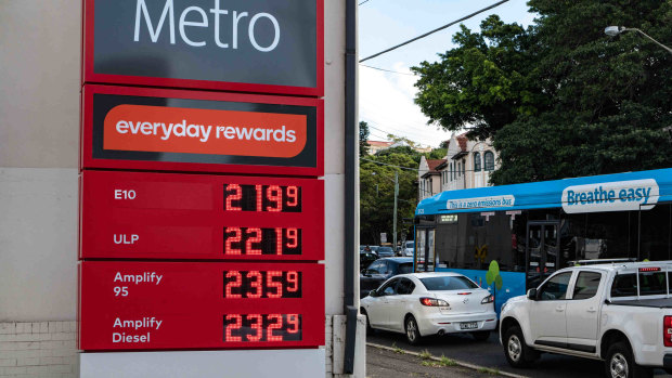 It’s relatively easy to combine fuel price discounts to make big savings on the pump price.